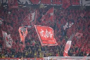 媒体人：成都蓉城启动明年选帅工作，目前正与两名洋帅接触