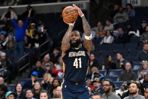 betvictor伟德(中国)唯一官方网站-正负值+22冠绝全场！萨迪克·贝15中7拿到24分10板4助 罚球9中7