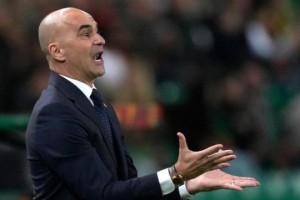 betvictor伟德(中国)唯一官方网站-三中卫解放葡萄牙队进攻属性 马丁内斯赛后夸C罗