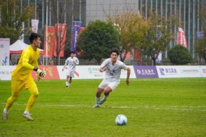 betvictor伟德(中国)唯一官方网站-姜还是老的辣！殷铁生靠什么逆风而行：不想留遗憾